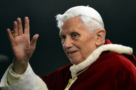 1216391-le-pape-benoit-xvi-joseph-ratzinger-le-29-decembre-2012-au-vatican
