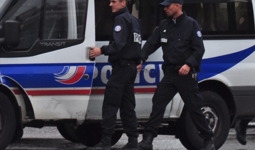 Police Francaise - Policía francesa - French Police
