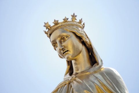 519172-ez-Vue-de-Lyon-statue-Vierge-Fourviere