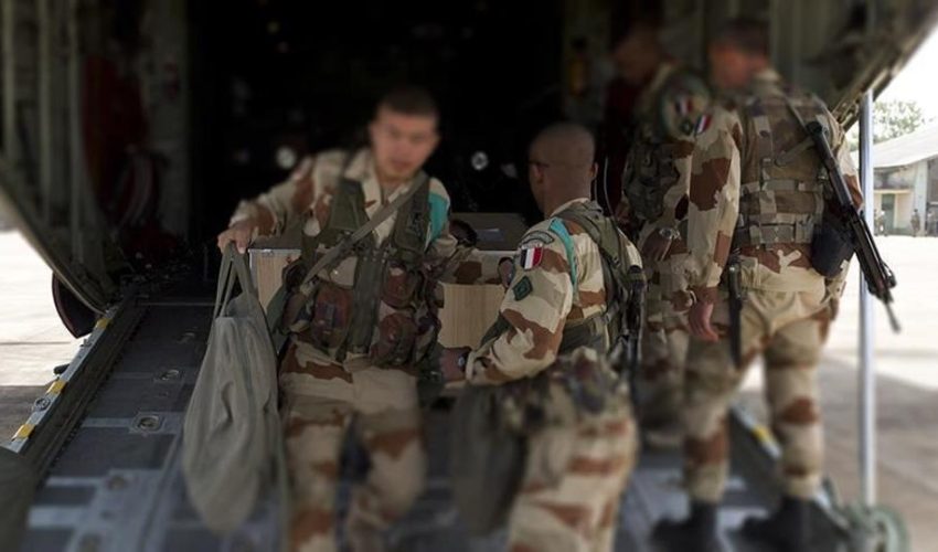 70675_AA_French_soldiers_file_photo_1579787735281
