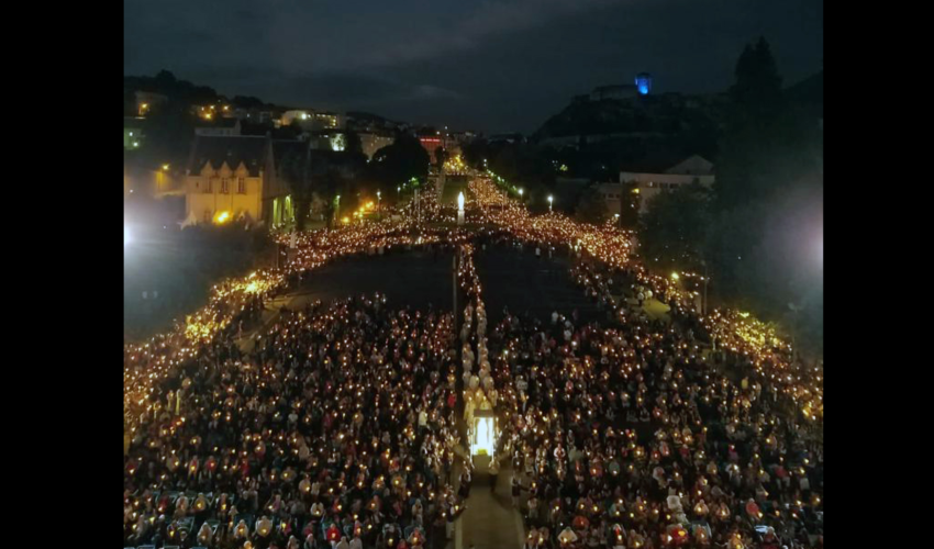 Procession de l'Assomption sanctuaire de Lourdes ( 2022) - DR