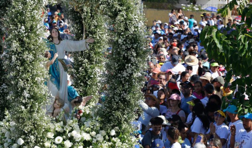 Procession de l'Assomption à Fortaleza au Brésil - DR