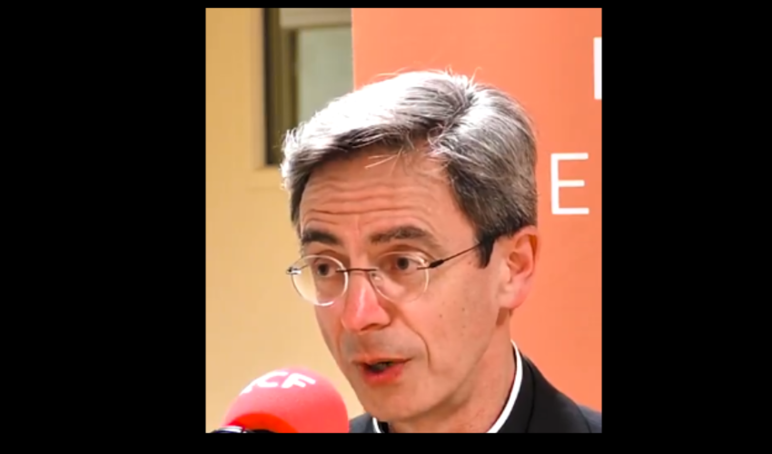 Monseigneur Bozo au micro de RCF - Capture écran