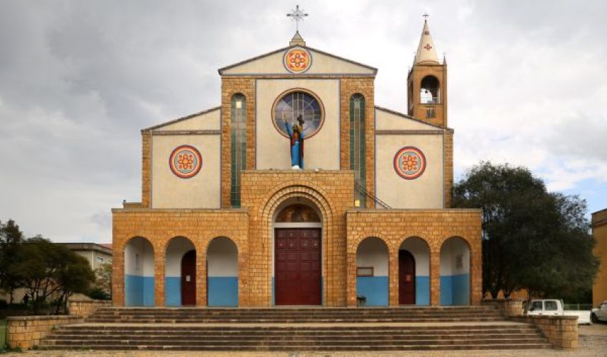 Image illustrative de l’article Église catholique éthiopienne
Cathédrale Saint-Sauveur d'Adigrat.