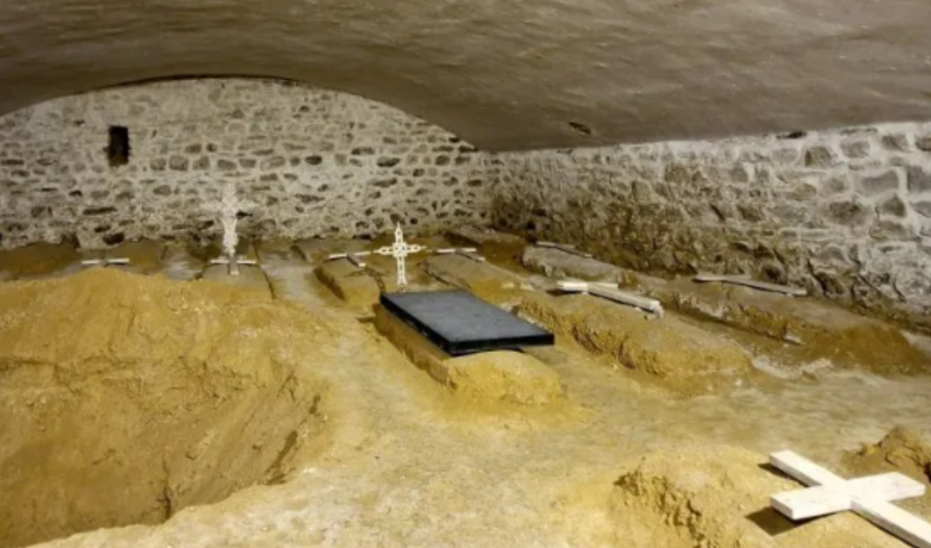 crypte de la Visitation de Mayenne ( image lecourrierdelamayenne.fr)