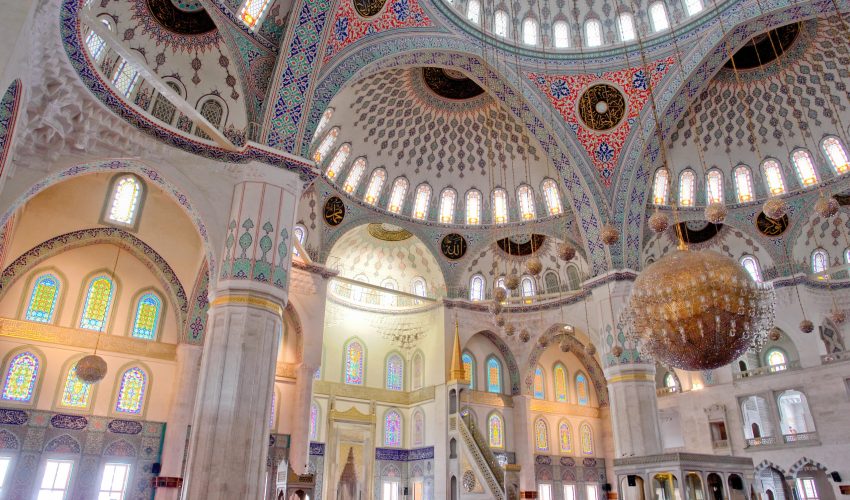 Depositphotos -  interieur mosquée Ankara