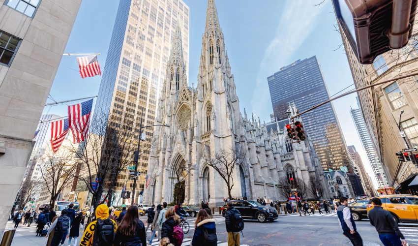 Cathédrale Saint-Patrick de New York -Depositphotos