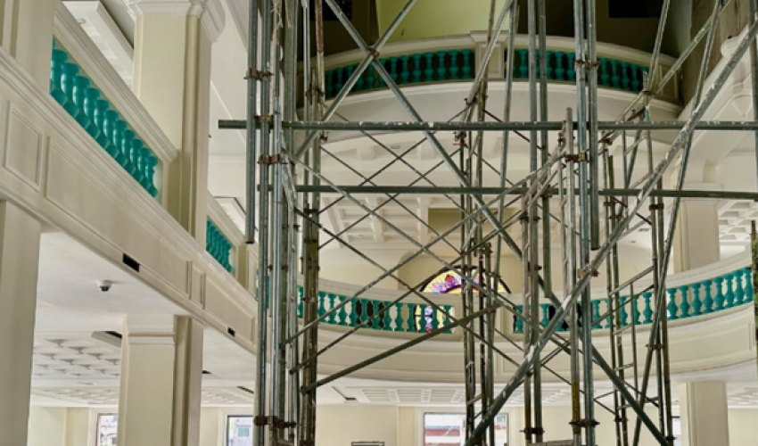 Intérieur de La Cathédrale Saint-Joseph - DR