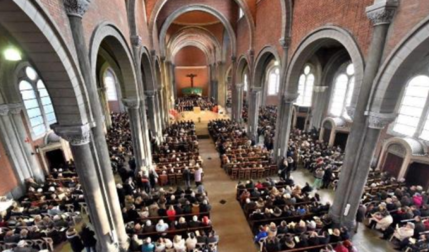 intérieur de église Saint-Pierre-Saint-Paul  - DR