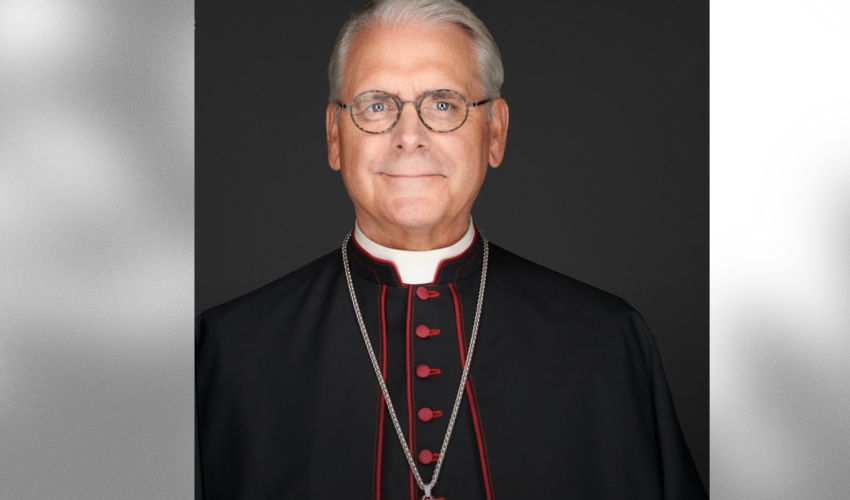 Monseigneur Coakley - DR