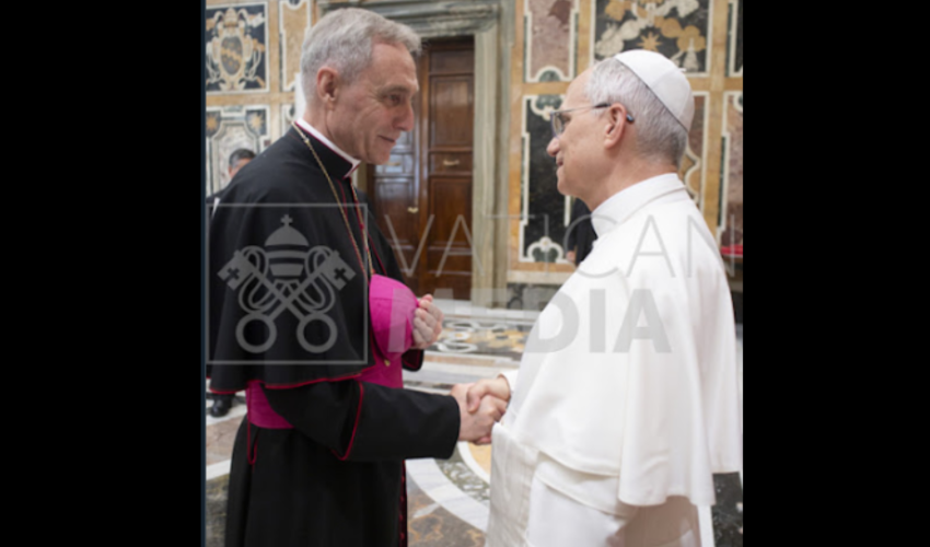 Monseigneur Georg Gänswein et le Pape Léon - crédit Vatican Media