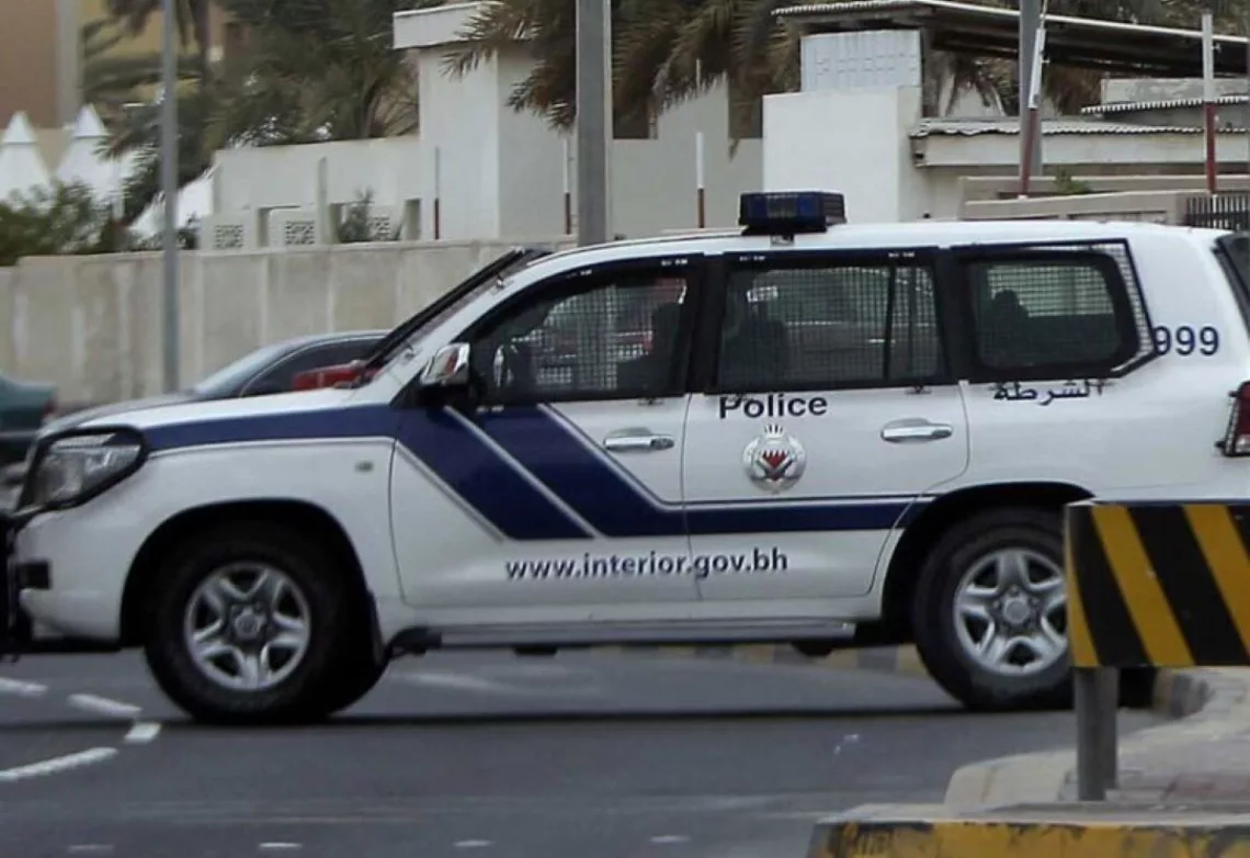 La-police-de-Bahrein-800x549