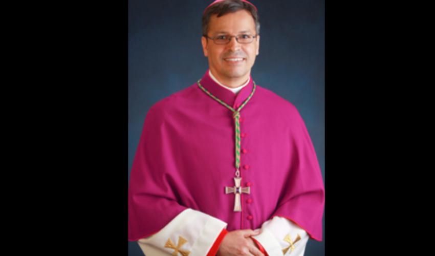 Monseigneur  Alberto Rojas - DR