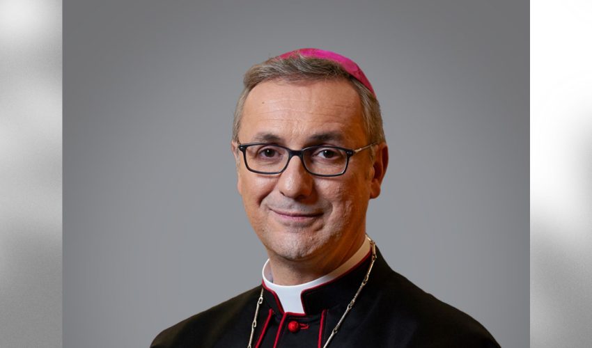 L'archevêque Stefan Heße, - DR