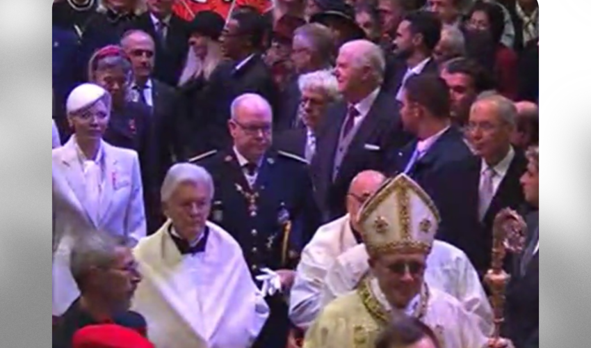 Entrée du prince de Monaco dans la cathédrale - capture écran