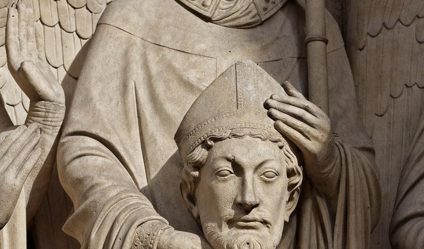Paris_-_Cathedrale_Notre-Dame_-_Portail_de_la_Vierge_-_PA00086250_-_003