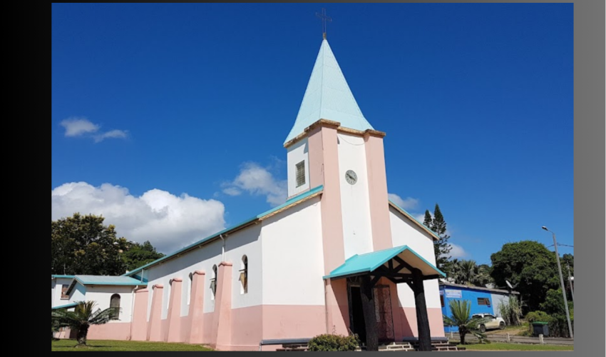 église du Sacré-Cœur de Bourail - DR