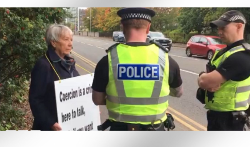 Arrestation de Rose Docherty - DR