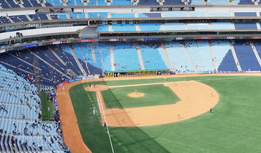 Stade de baseball de Caracas, où devait se tenir la cérémonie de canonisation, d’une capacité de 50 000 personnes - DR