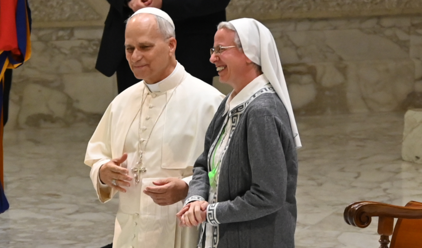 Le Pape Léon XIV avec la préfète Brambilla  - DR