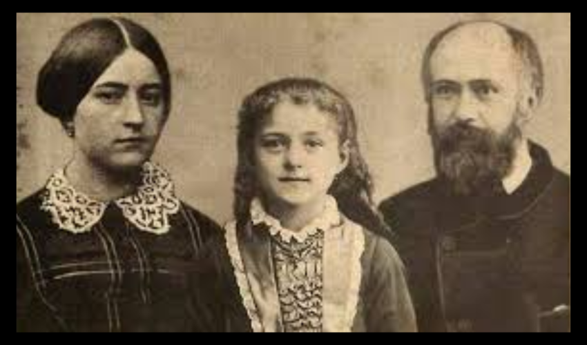 Sainte Thérèse de Lisieux avec sa mère  Zélie et son père Louis Martin - DR