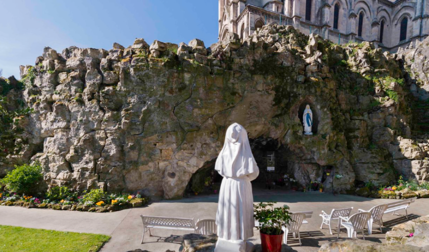 Réplique du site de Lourdes - DR association des Amis du Petit Lourdes