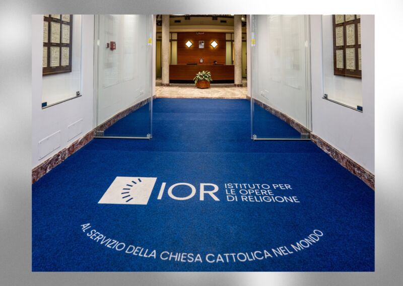 Image for the Tweet beginning: 🔴⚡️Le Vatican règle le différend