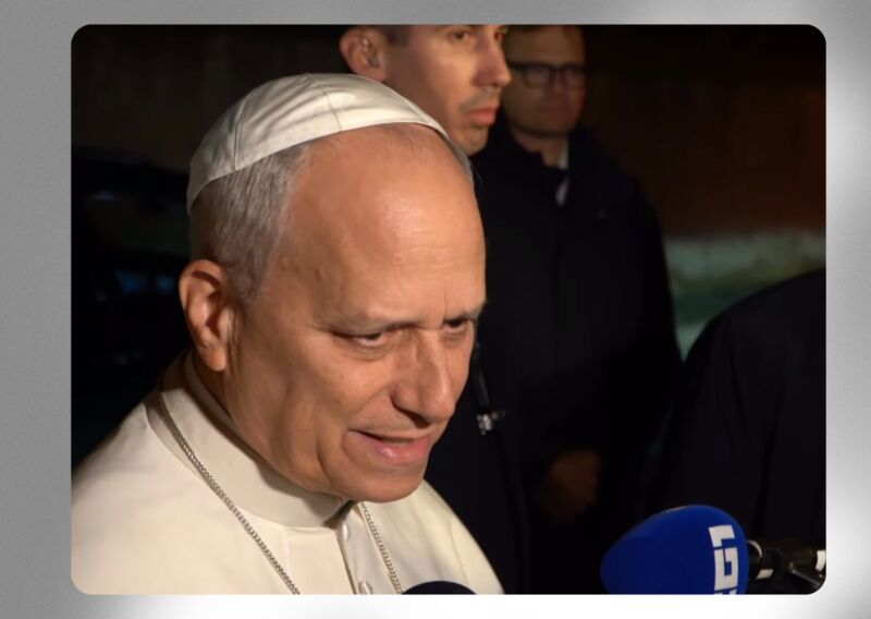 Image for the Tweet beginning: 🚨FLASH ⚡️"Je préfère prier dans