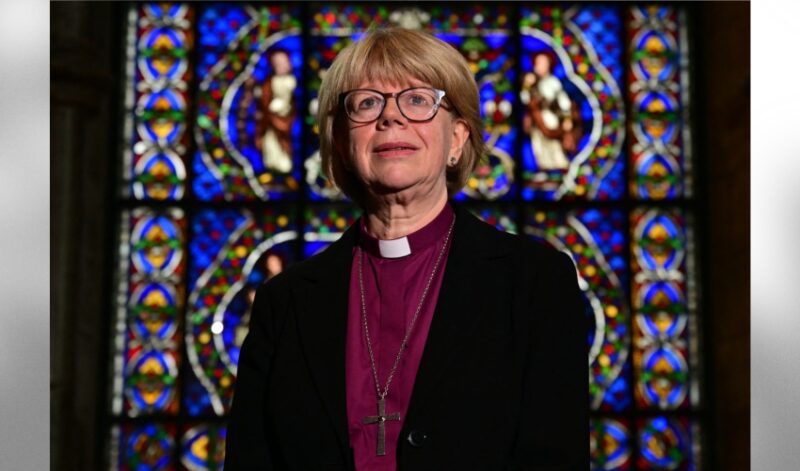 Image for the Tweet beginning: 🚨Scandale pour la future archevêque