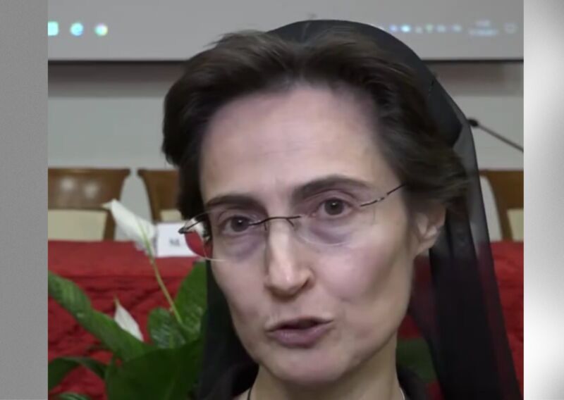 Image for the Tweet beginning: 🚨FLASH I La Sœur Petrini